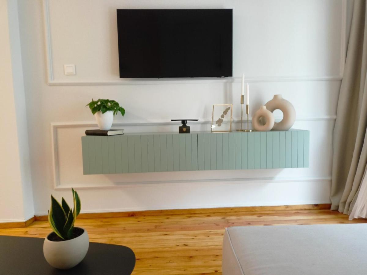 Stylish Modern Classic Apartment Thessalonique Extérieur photo