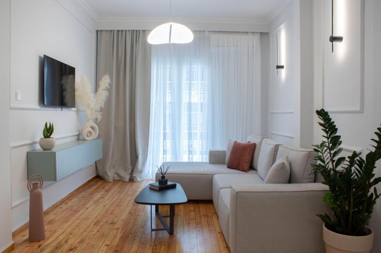 Stylish Modern Classic Apartment Thessalonique Extérieur photo