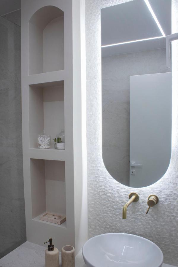 Stylish Modern Classic Apartment Thessalonique Extérieur photo